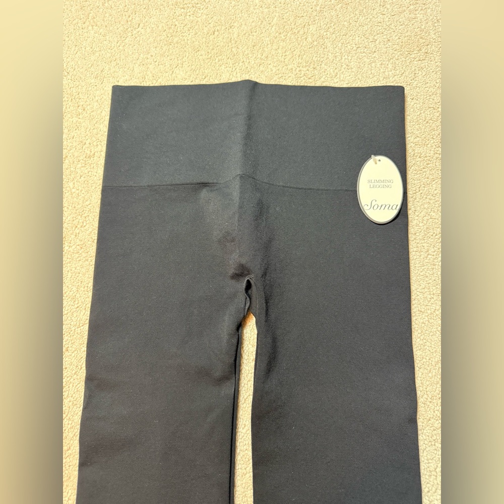 NWT Soma Black Slimming Legging - Size: Medium - Picture 2 of 5
